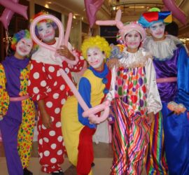 Clown-cum-Face-Painters-Balloon-benders